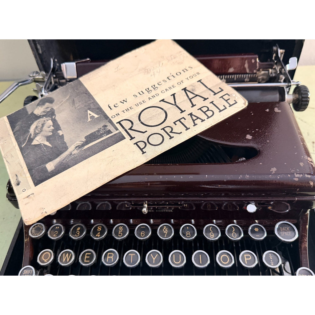Prewar Royal De Luxe Portable Typewriter • Deep Burgundy • Duo Case & Manual