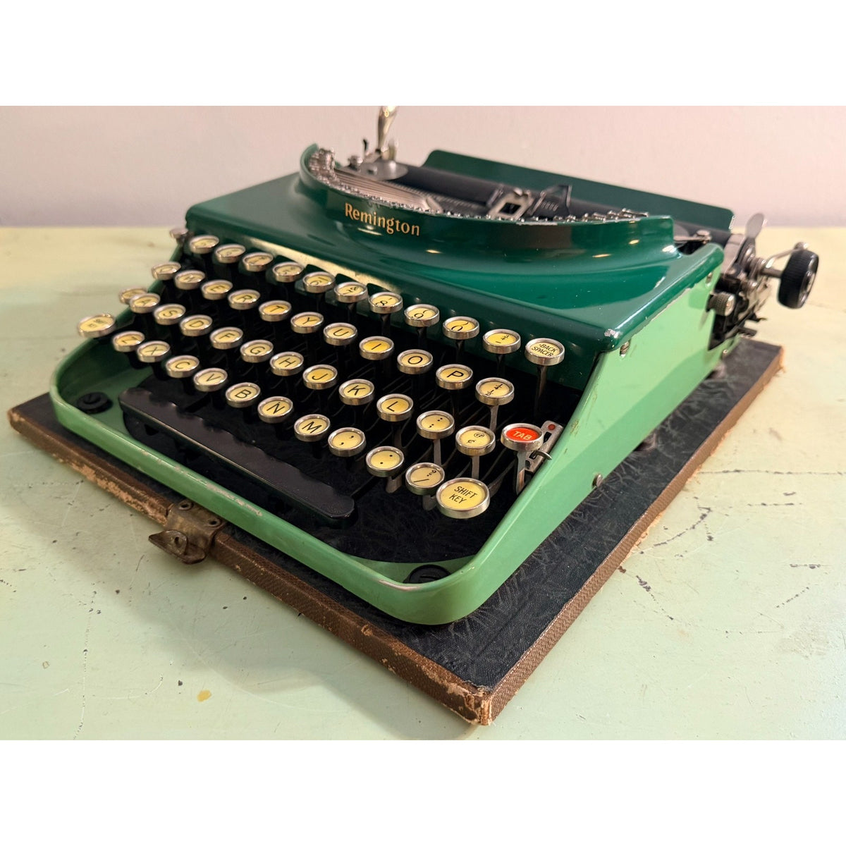 1930 Remington Portable No 3 Typewriter • Two-Tone Green • Working with Case