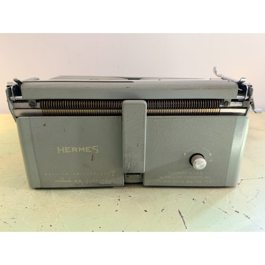 1957 Hermes 2000 Swiss Typewriter • Gray & Seafoam • Tested w/Emerald Green Case