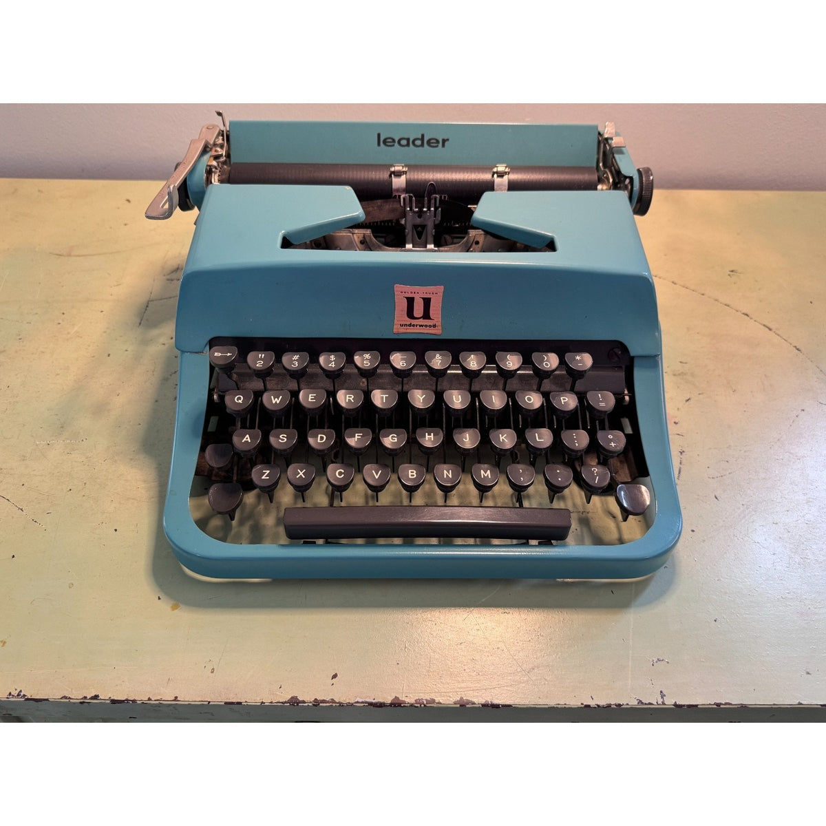 Blue Underwood Leader Typewriter • 1957 Portable w/Case • Tested Vintage Machine