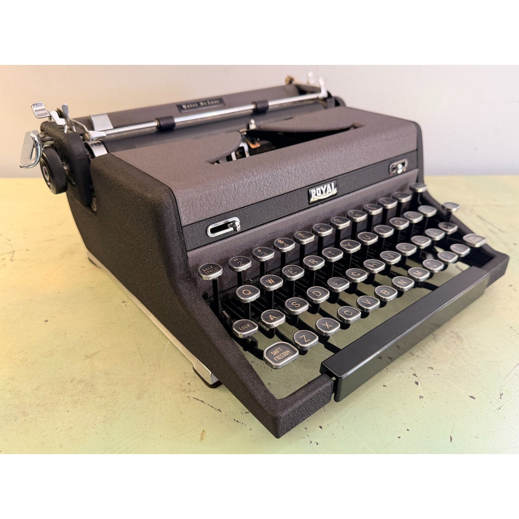 Royal Quiet De Luxe Portable Typewriter in Tuxedo Gray with Original Case