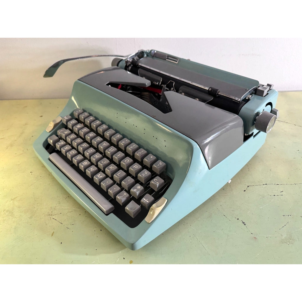 1969 Consul 221 Typewriter • Seafoam Blue & Slate Gray • w/Case, Key, Extras