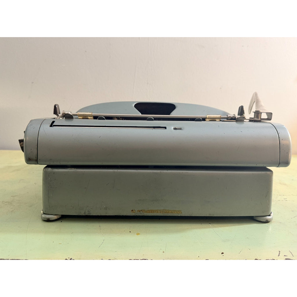 1957 Alpina SK24 Portable Typewriter • Swiss Blue-Gray • Elite Typeface