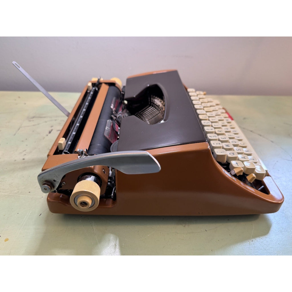 Caramel Brown Brother Activator 899 Typewriter • Nagoya Japan, 1974 • Tested