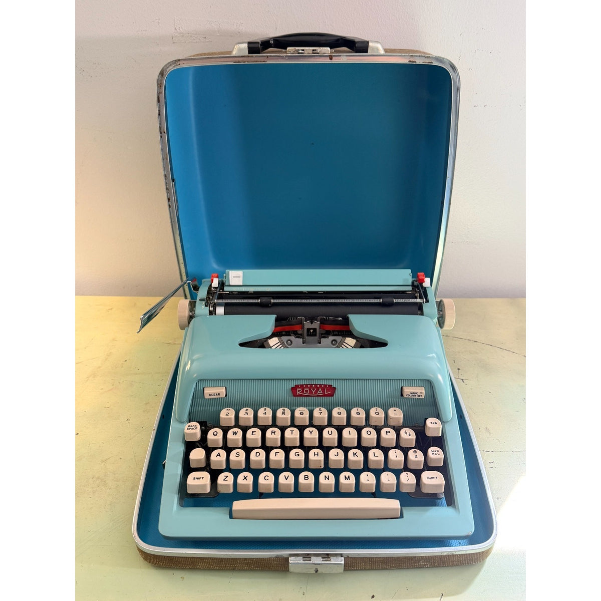 Sky Blue 1962 Royal Futura 600 Portable Typewriter • Cleaned and Tested