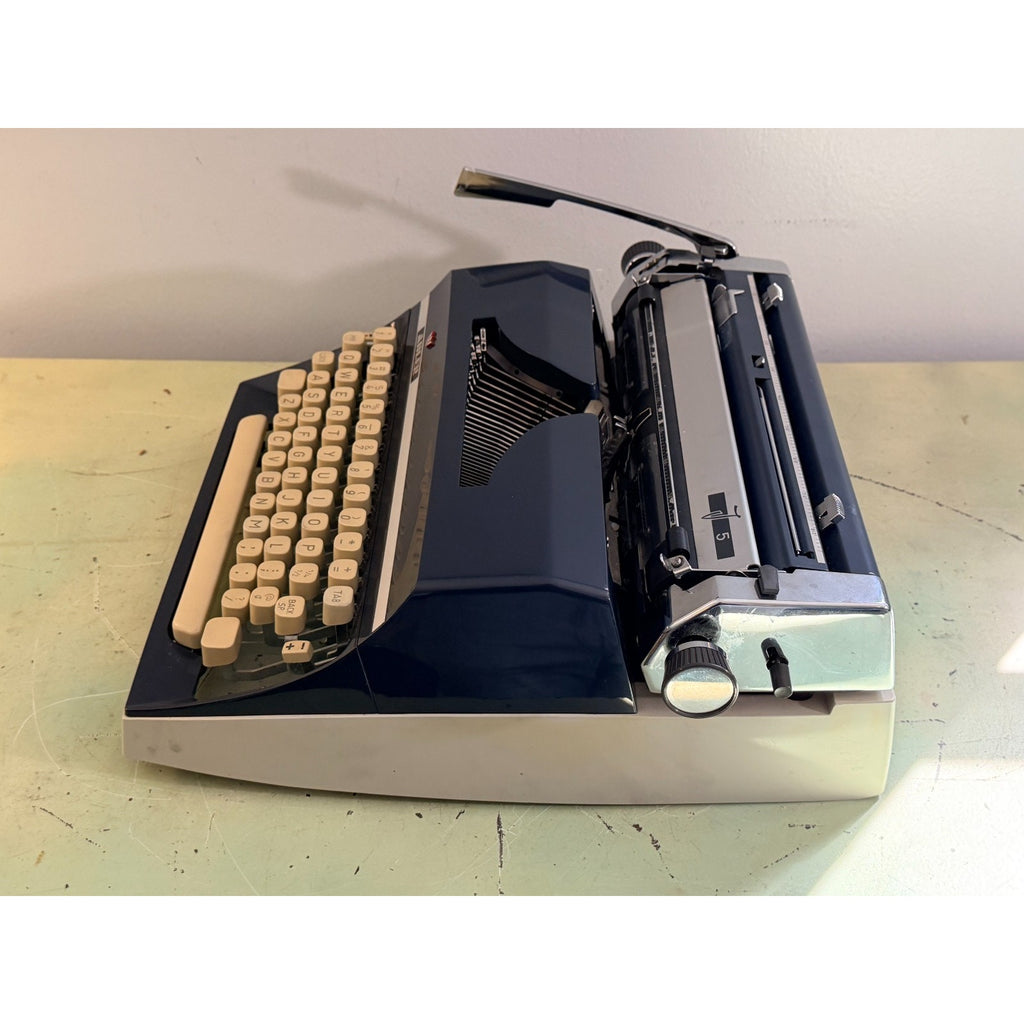 Adler J-5 Typewriter • Rare No 85 Cubic Techno Typeface • West German w/Case