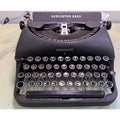 1940s Remington Rand De Luxe Model 5 • Black Portable Typewriter w/Case
