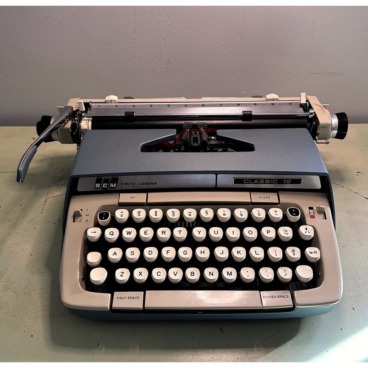 Smith-Corona Classic 12 Typewriter w/Case • Blue Tested 70s Vintage Portable