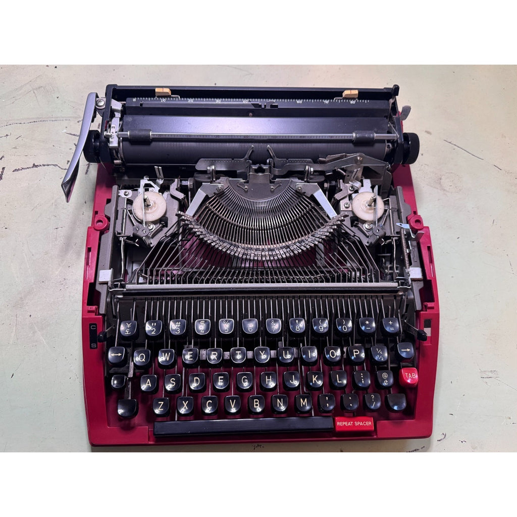1977 Brother Valiant 413 Typewriter • Red Japanese Portable w/Case & Manual