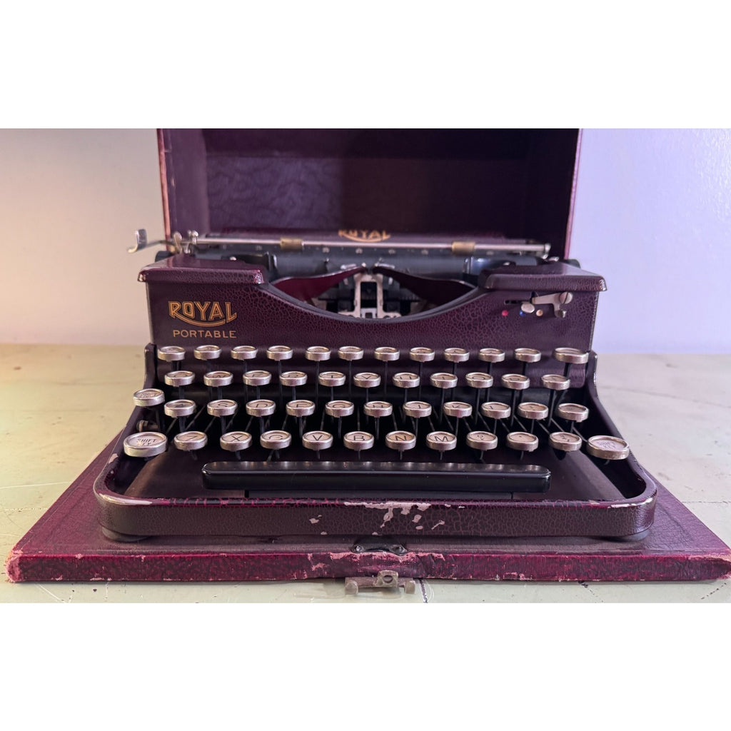 1928 Royal Model P Portable Typewriter • Rare Burgundy Alligator Finish • w/Case