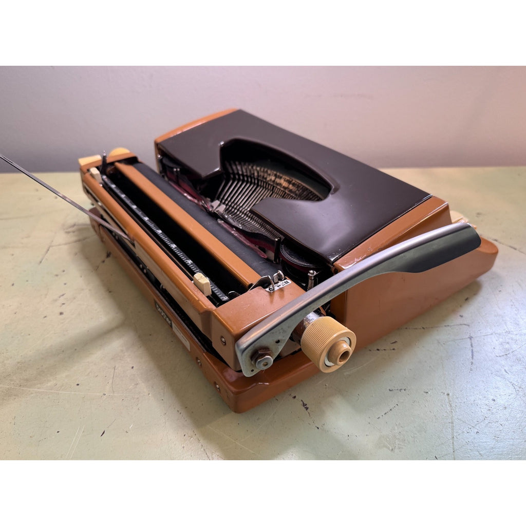 Caramel Brown Brother Activator 899 Typewriter • Nagoya Japan, 1974 • Tested