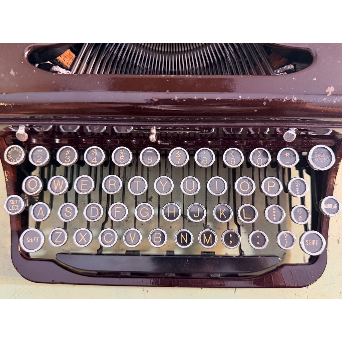 Prewar Royal De Luxe Portable Typewriter • Deep Burgundy • Duo Case & Manual