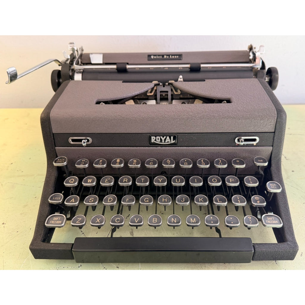 Royal Quiet De Luxe Portable Typewriter in Tuxedo Gray with Original Case