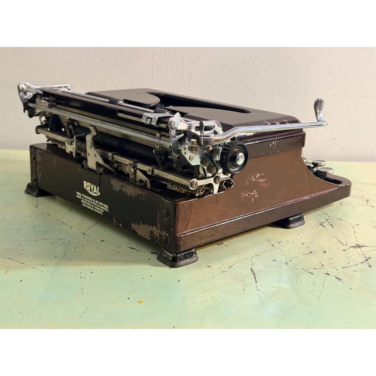 Prewar Royal De Luxe Portable Typewriter • Deep Burgundy • Duo Case & Manual