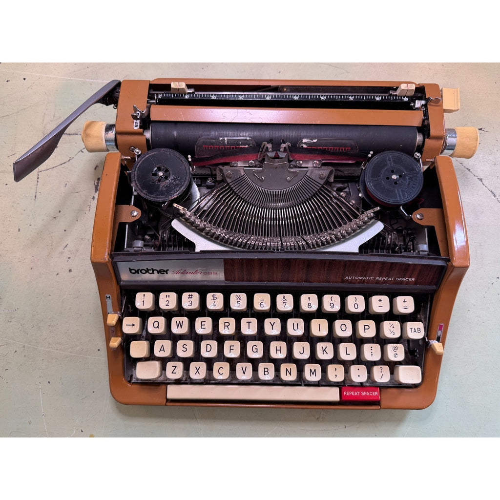 Caramel Brown Brother Activator 899 Typewriter • Nagoya Japan, 1974 • Tested