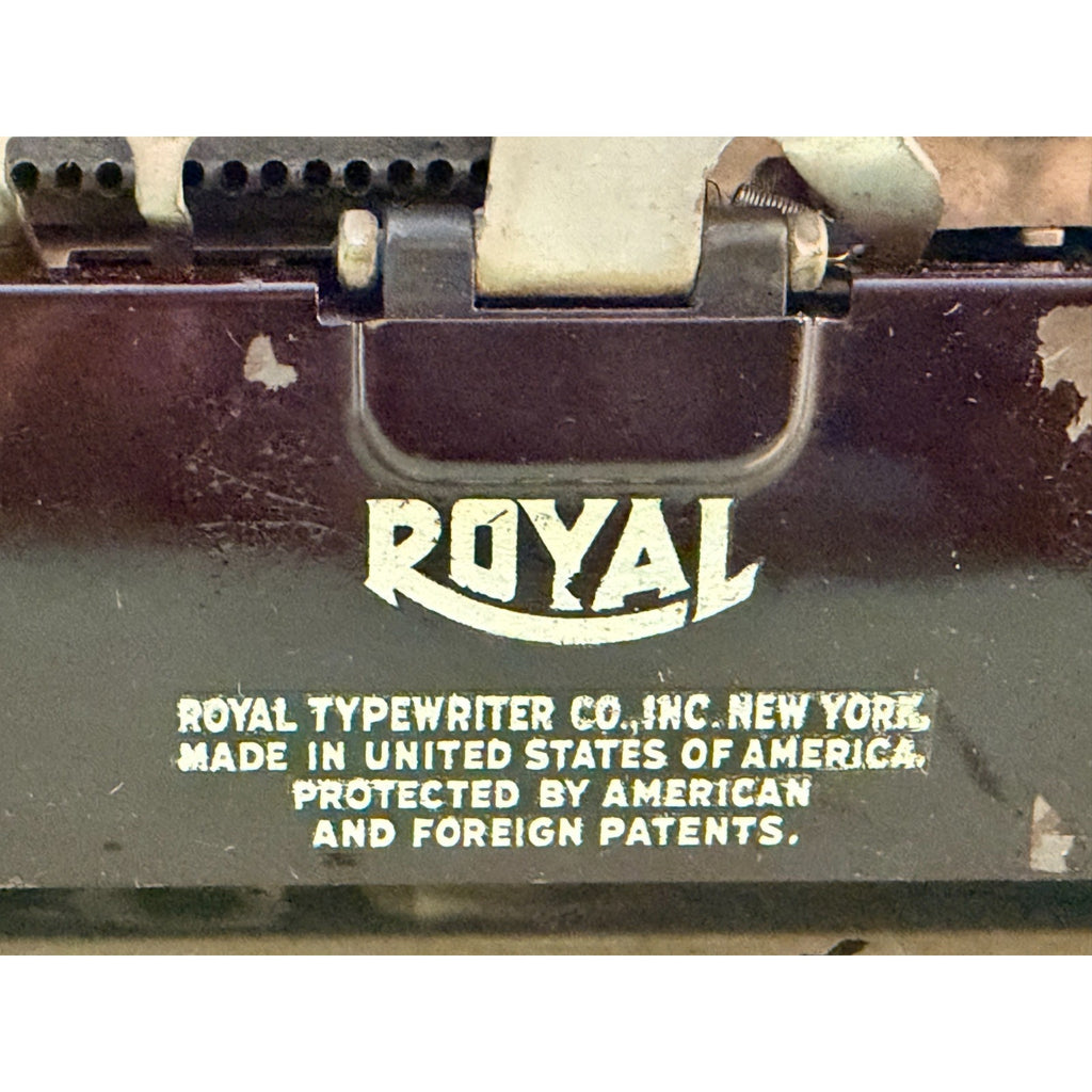 Prewar Royal De Luxe Portable Typewriter • Deep Burgundy • Duo Case & Manual
