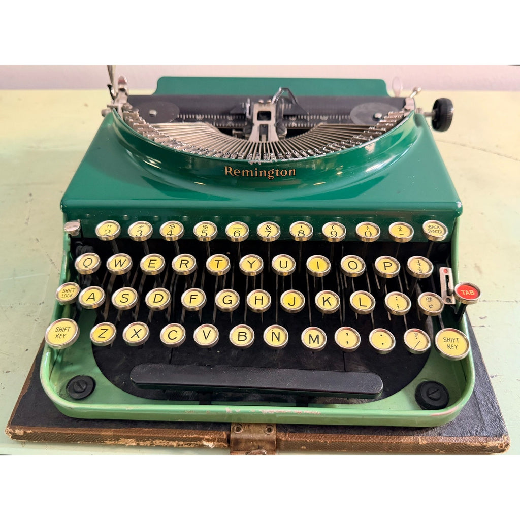 1930 Remington Portable No 3 Typewriter • Two-Tone Green • Working with Case
