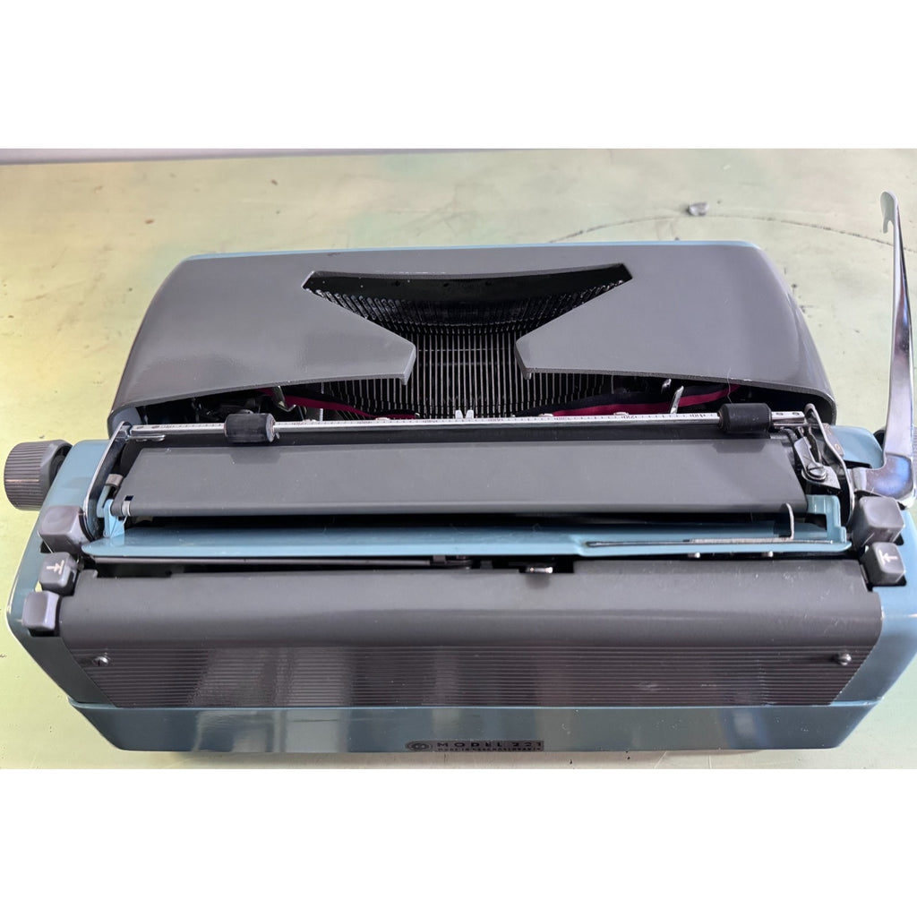 1969 Consul 221 Typewriter • Seafoam Blue & Slate Gray • w/Case, Key, Extras