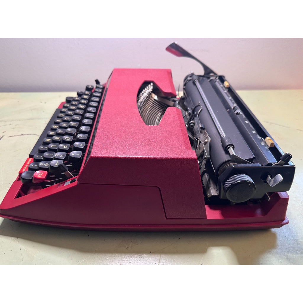 1977 Brother Valiant 413 Typewriter • Red Japanese Portable w/Case & Manual