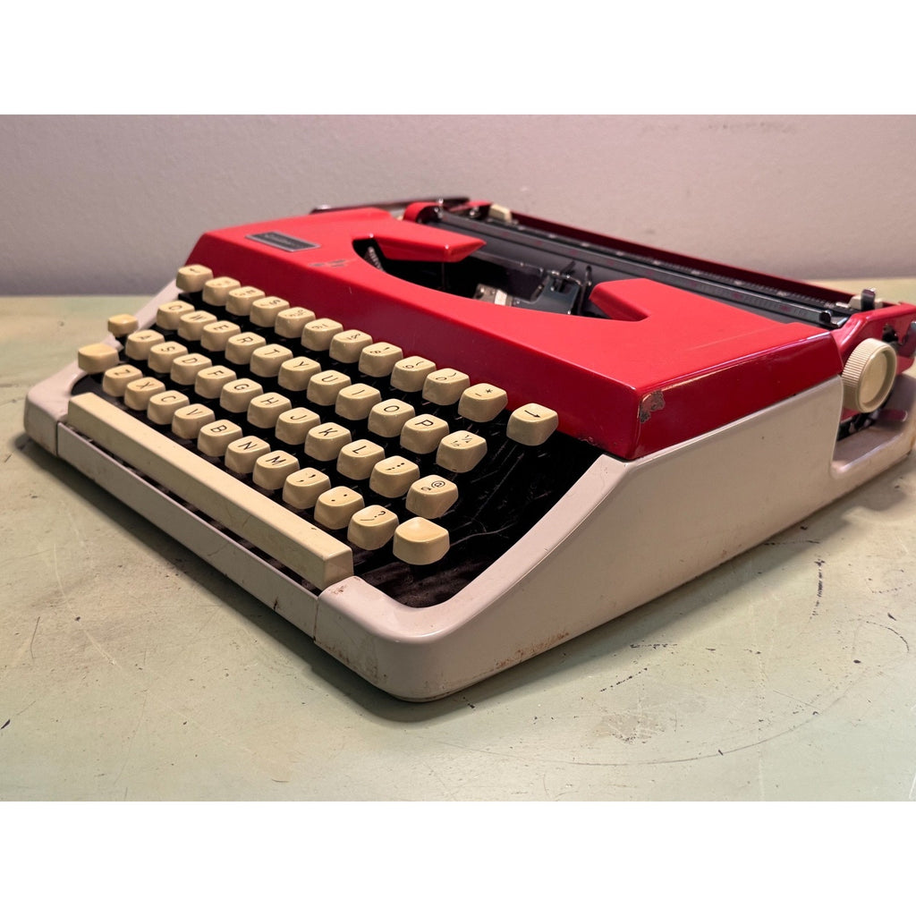 Red Brother Typewriter, Japan-Made • Montgomery Ward 100 • Portable w/Case